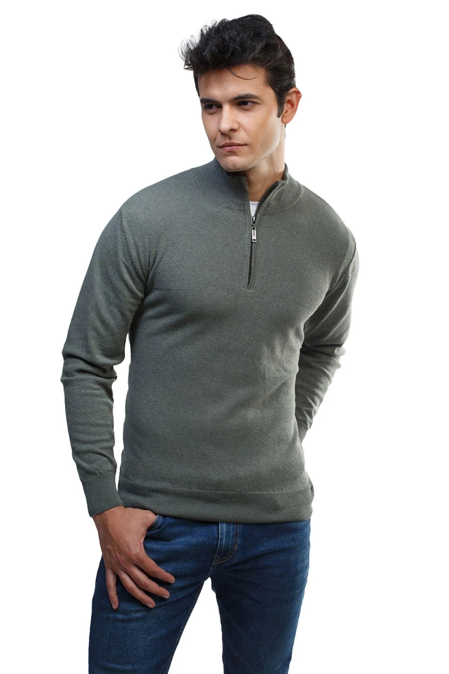 Hombre usando suéter gris de punto con cremallera, moda casual masculina